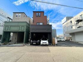 神奈川県横浜市青葉区荏田西1丁目