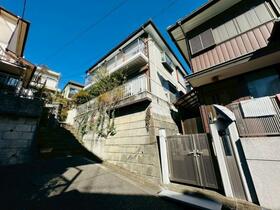 東京都八王子市小比企町