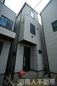 神奈川県藤沢市川名1丁目