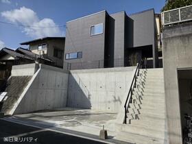 広島県広島市佐伯区皆賀２丁目