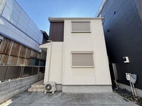 千葉県船橋市日の出２丁目