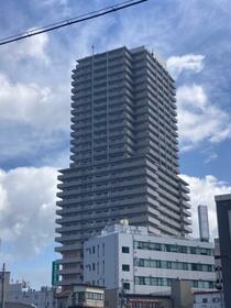 ソリッドタワー　１３階