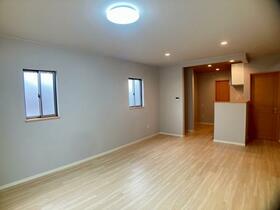 愛知県岡崎市戸崎町字藤狭