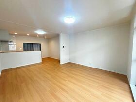 兵庫県伊丹市荻野４丁目