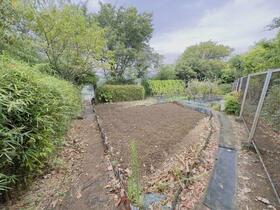 神奈川県横須賀市吉倉町１丁目