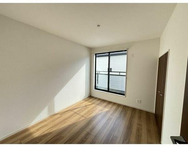 detached 埼玉県比企郡川島町大字下伊草
地図を見る