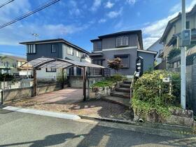 奈良県奈良市左京３丁目