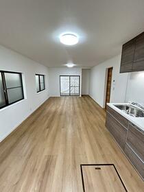 兵庫県西宮市津門呉羽町