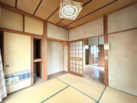 愛媛県松山市和泉南４丁目