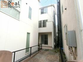 神奈川県横浜市鶴見区駒岡１丁目