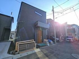 神奈川県横浜市港南区笹下４丁目