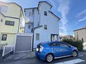 神奈川県茅ヶ崎市西久保