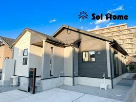 栃木県宇都宮市花房３丁目