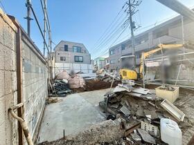 東京都板橋区赤塚新町３丁目