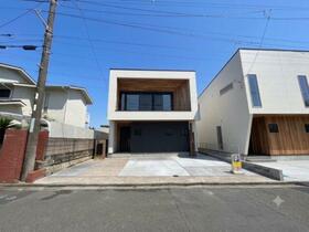神奈川県藤沢市片瀬山１丁目