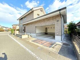 群馬県邑楽郡板倉町朝日野１丁目