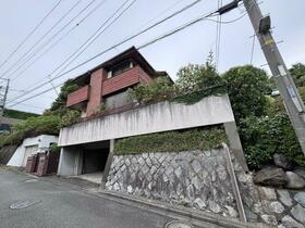 東京都多摩市桜ヶ丘1丁目