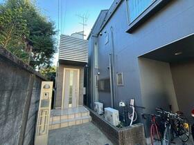 東京都目黒区中町１丁目