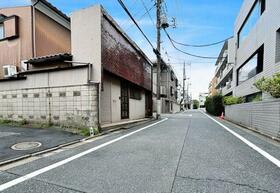 東京都板橋区赤塚新町３丁目