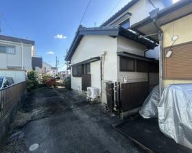 三重県津市半田