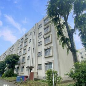 多摩川住宅ハ−２号棟
