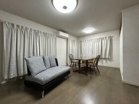 愛媛県松山市湯の山３丁目