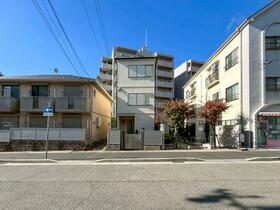 兵庫県神戸市中央区下山手通８丁目