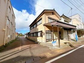 新潟県燕市地蔵堂本町１丁目