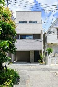 東京都目黒区洗足1丁目