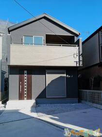 東京都八王子市大和田町３丁目