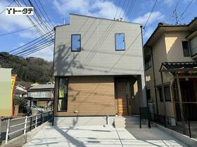 広島県安芸郡坂町坂東１丁目