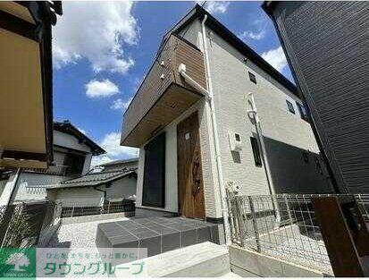 detached 東京都多摩市連光寺１丁目

地図を見る