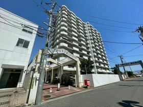 ファミール江波公園リバーサイド弐番館