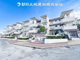 緑区の物件探しは”地元”朝日土地建物へ　鴨居第１ハイツイーストヒル