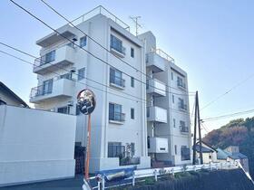 スカイハイツ横山　１０２