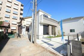 埼玉県新座市栄３丁目