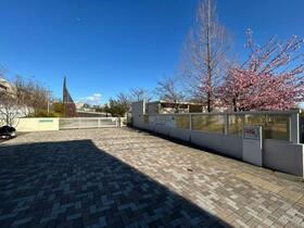 神奈川県横浜市青葉区美しが丘西１丁目