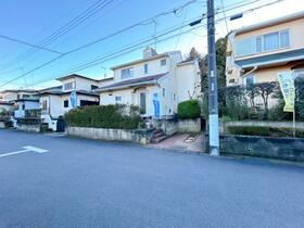 茨城県龍ケ崎市松葉１丁目