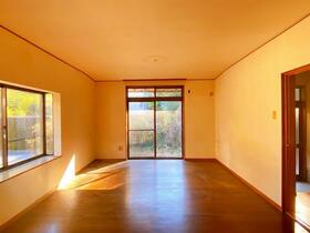 岐阜県岐阜市岩井