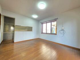 愛知県豊橋市向草間町字向西