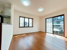 愛知県豊橋市向草間町字向西