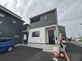 神奈川県愛甲郡愛川町中津