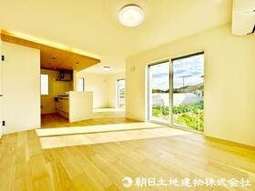 東京都稲城市坂浜