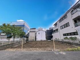神奈川県横浜市栄区鍛冶ケ谷１丁目