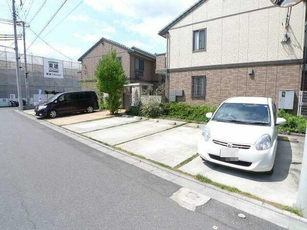 detached 埼玉県八潮市大字鶴ケ曽根

地図を見る