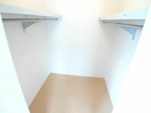 detached 埼玉県八潮市大字鶴ケ曽根

地図を見る