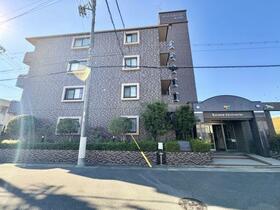 レインボー　新富町