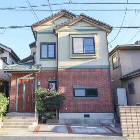 埼玉県草加市新栄１丁目