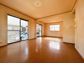 愛知県高浜市八幡町２丁目