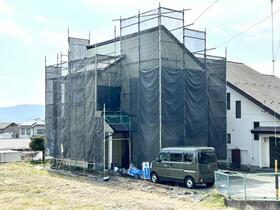 長野県岡谷市長地出早３丁目